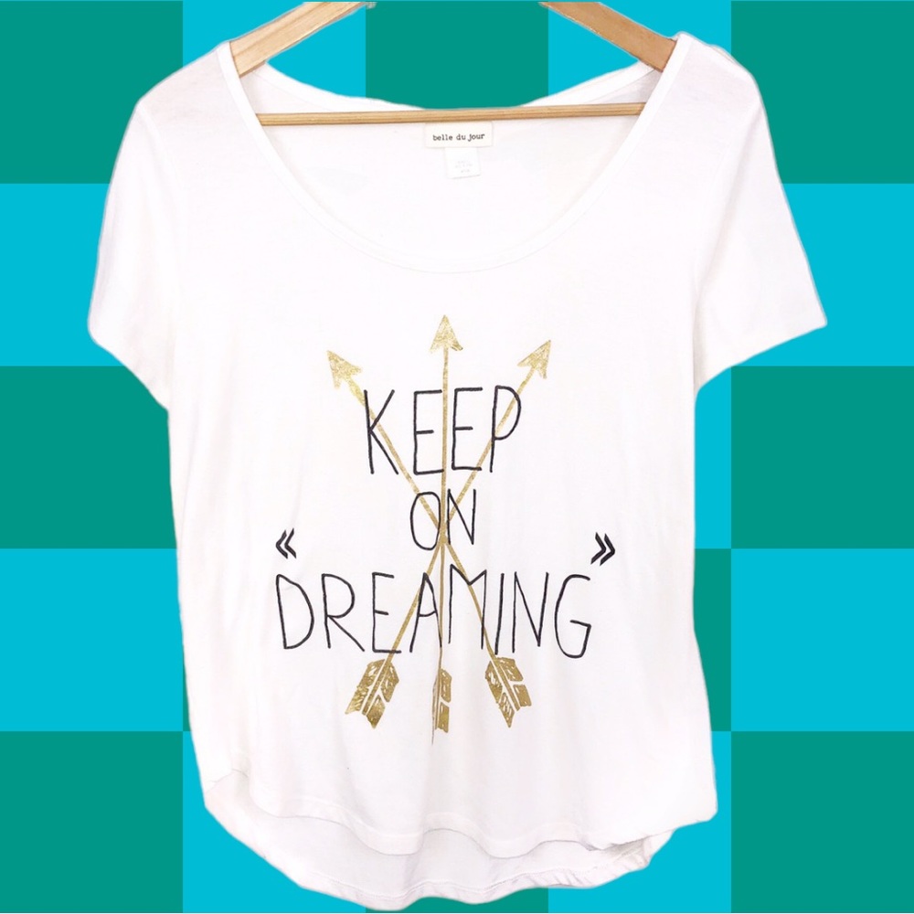 Keep On Dreaming Lounge Wear Cozy Scoop Neck Short Sleeve Flowy White Tee M